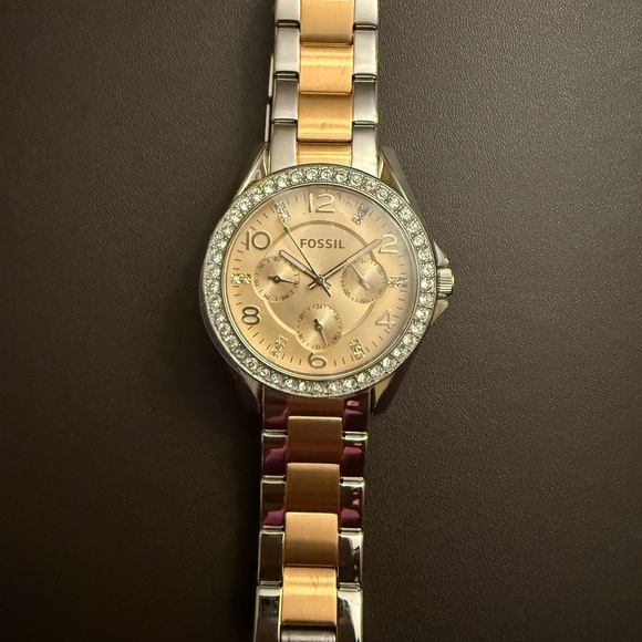 Fossil Women's Gold and Silver Watch - Picture 1 of 3